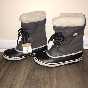 Sorel 7.5 Winter Carnival Boots